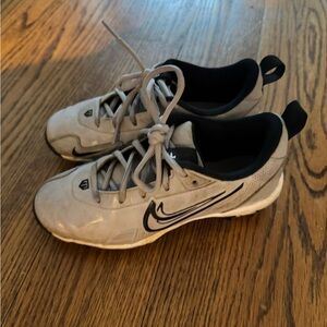 Nike Gray and Black Baseball Cleats Youth